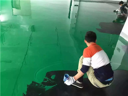 西峰下面给你一份环氧地坪漆施工的完整流程